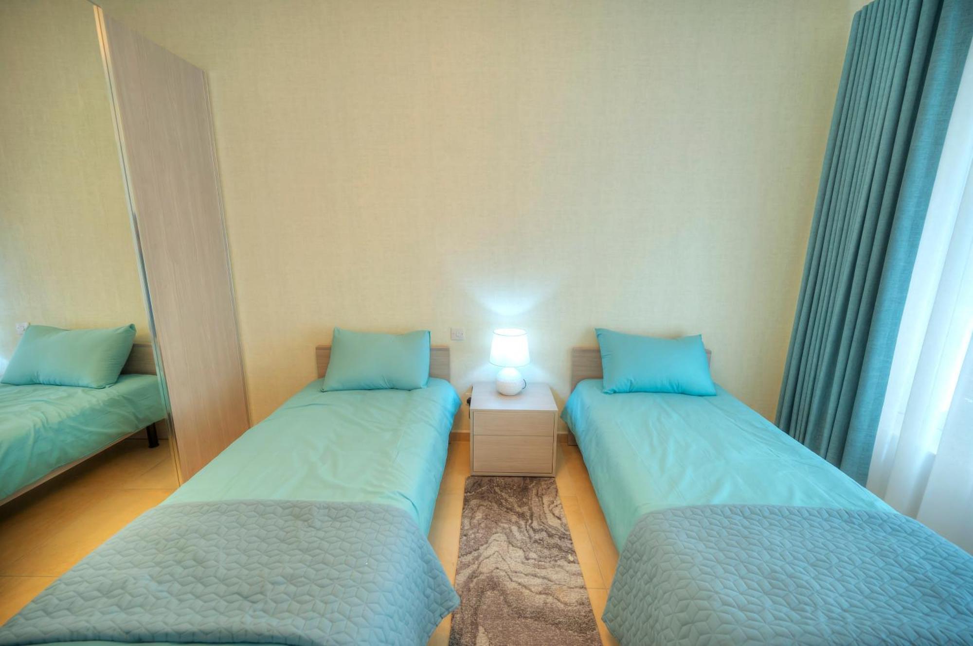 Fort Cambridge Apartments Сліма Екстер'єр фото