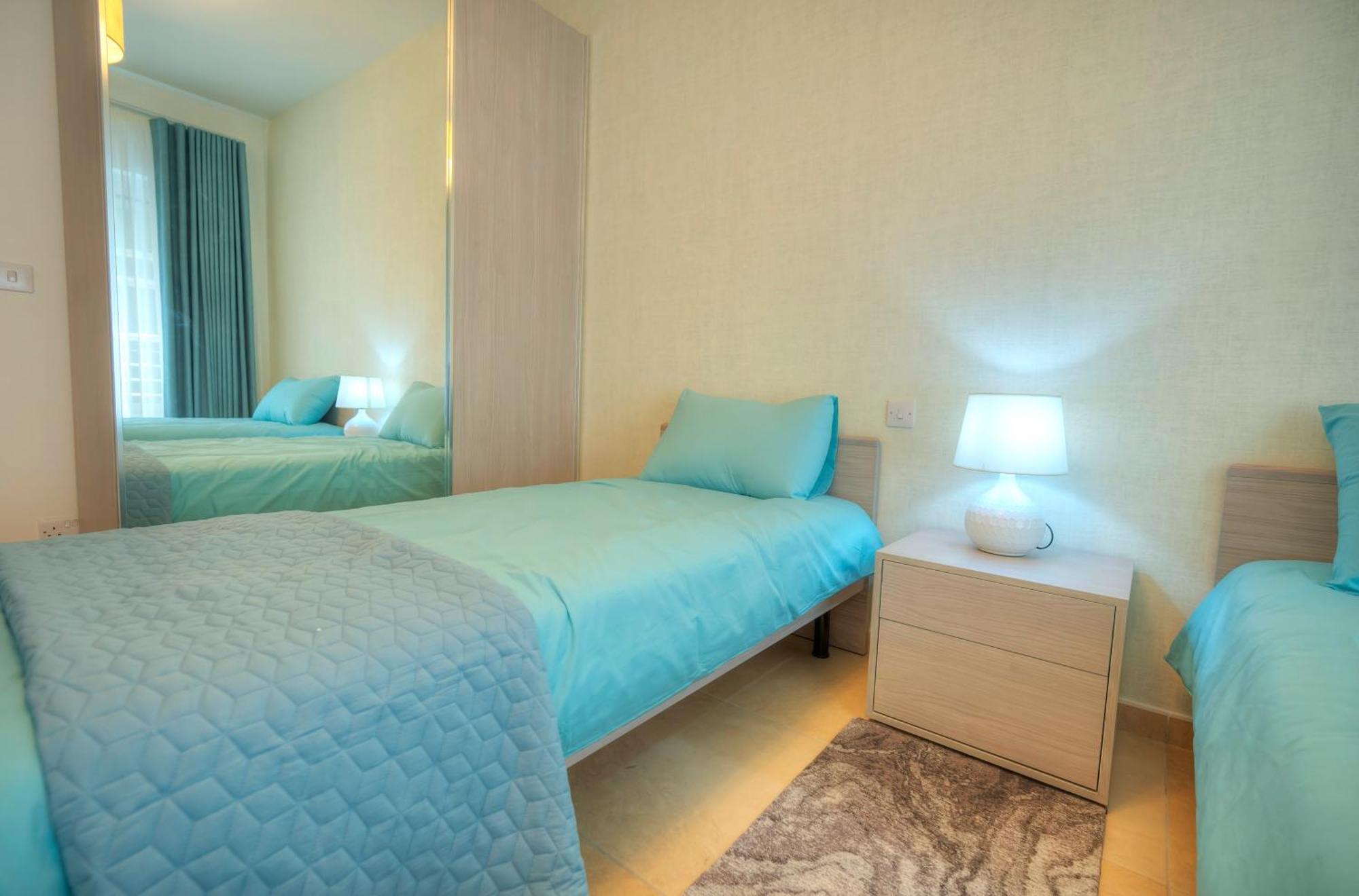 Fort Cambridge Apartments Сліма Екстер'єр фото