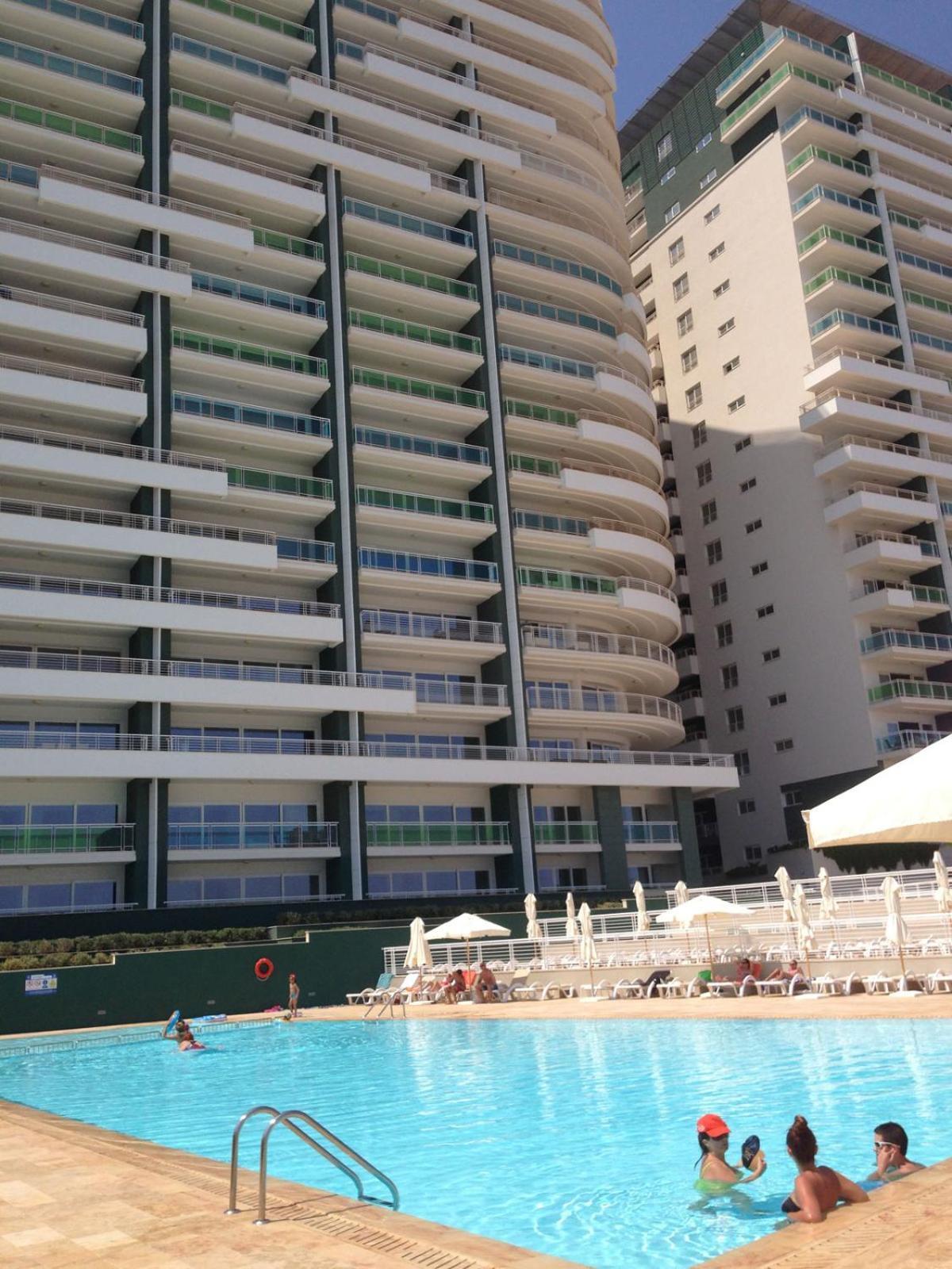 Fort Cambridge Apartments Сліма Екстер'єр фото